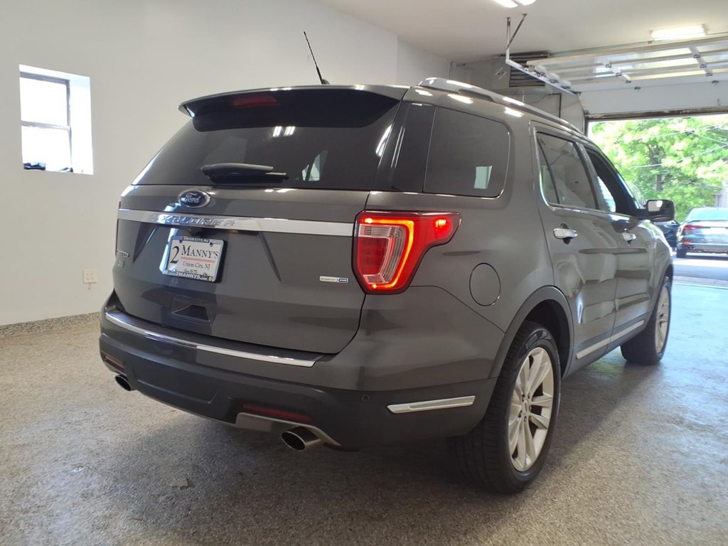 2018 Ford Explorer Image 4
