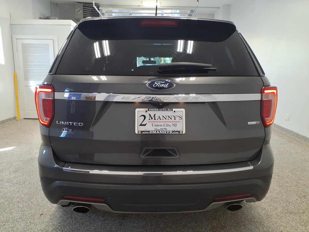 2018 Ford Explorer Image 5