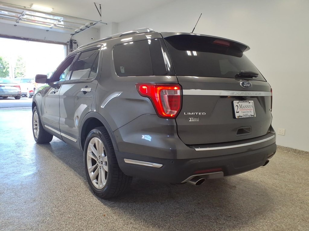 2018 Ford Explorer Image 6