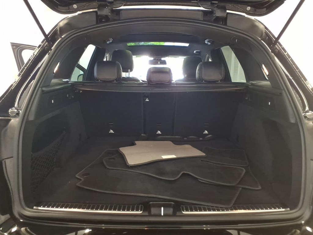 2018 Mercedes-Benz GLC-Class Image 25