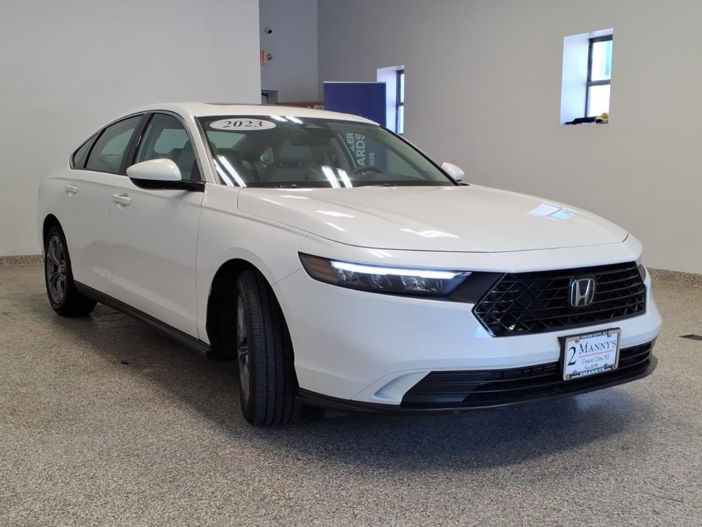 2023 Honda Accord Image 3