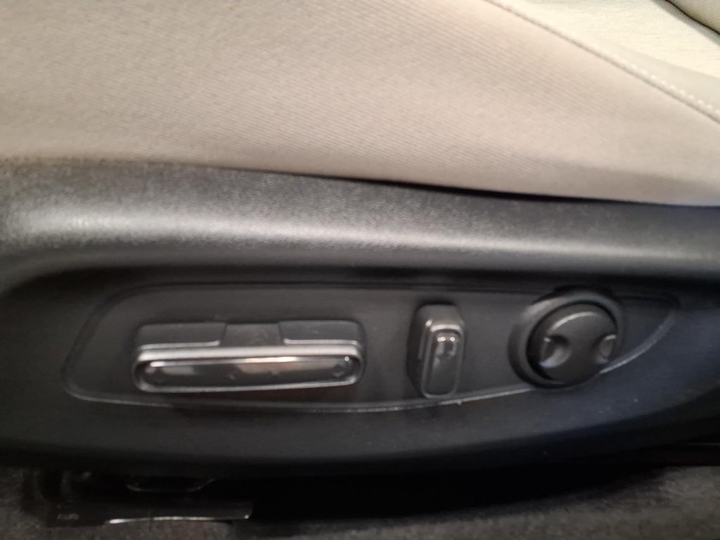 2023 Honda Accord Image 18