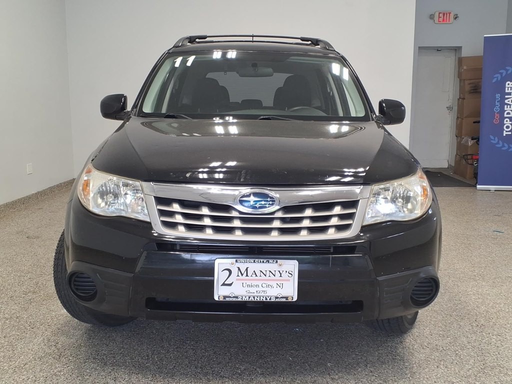 2011 Subaru Forester Image 2