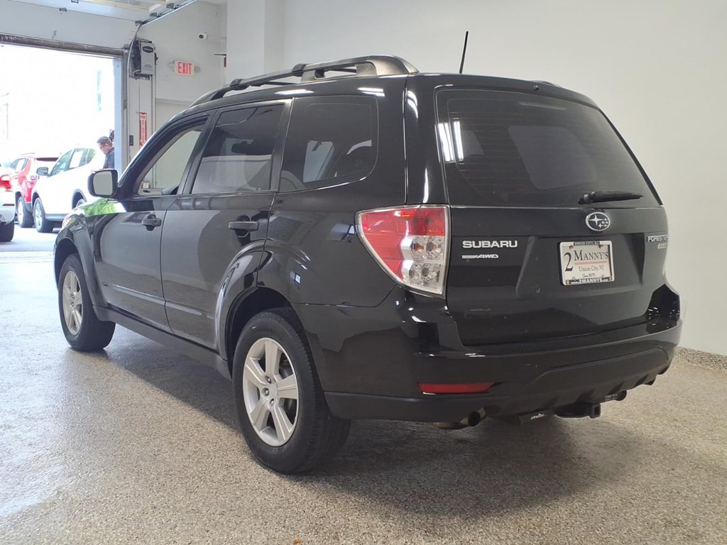 2011 Subaru Forester Image 6