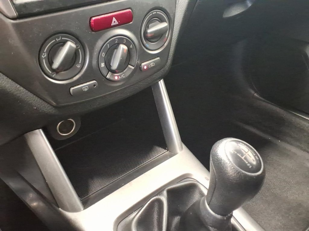 2011 Subaru Forester Image 14