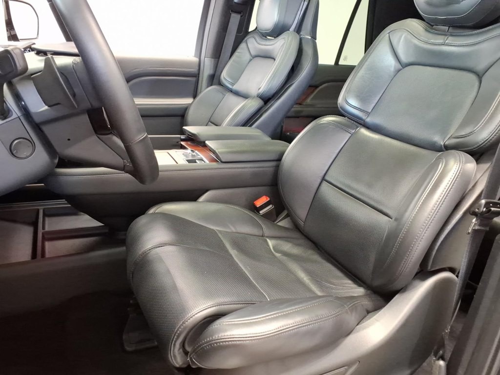 2023 Lincoln Navigator Image 20