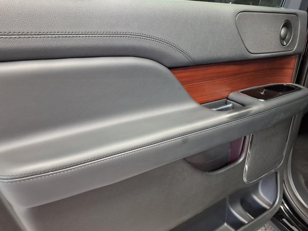 2023 Lincoln Navigator Image 21