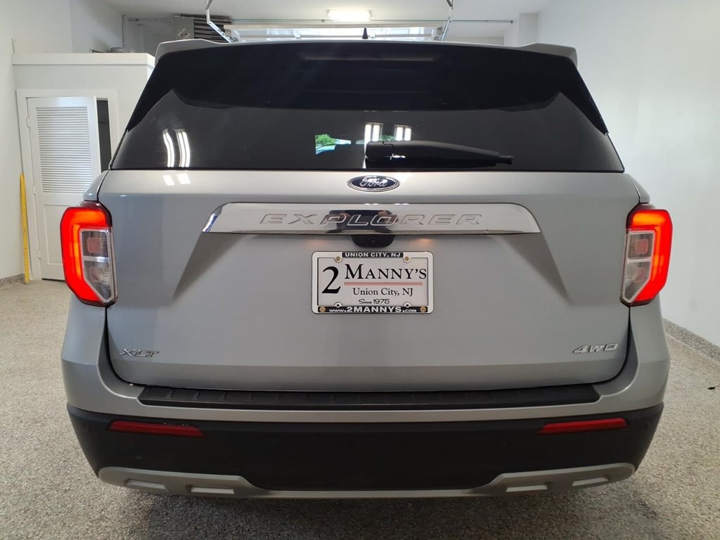 2023 Ford Explorer Image 5