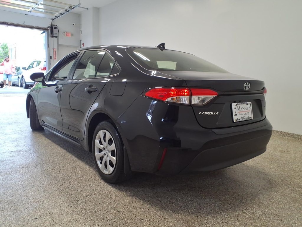 2023 Toyota Corolla Image 6