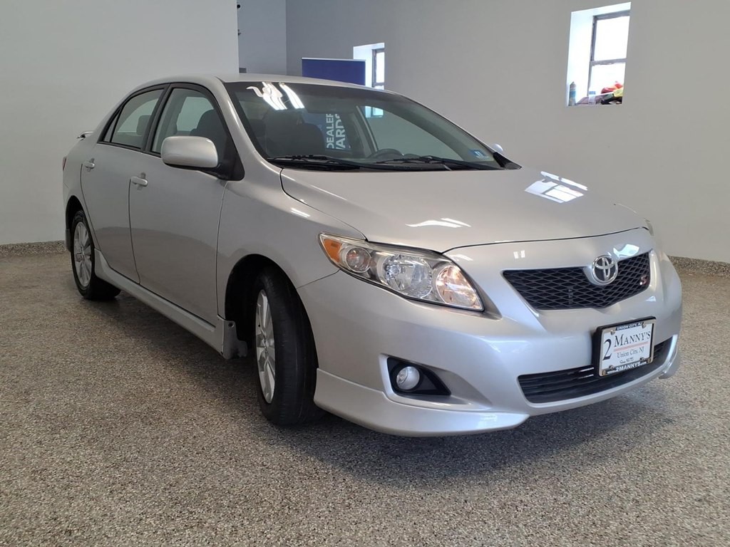 2010 Toyota Corolla Image 3