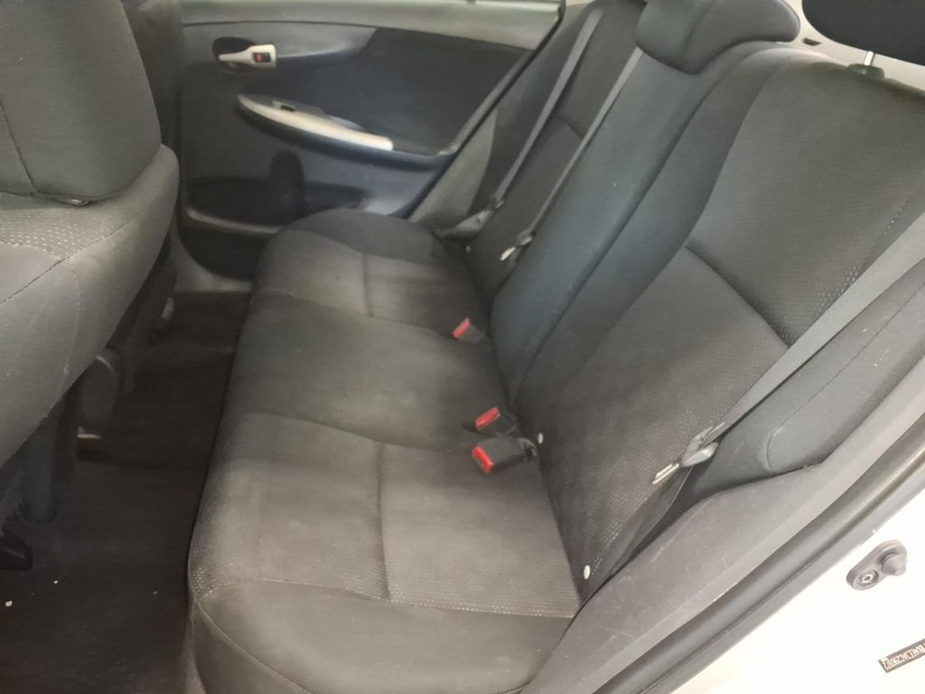 2010 Toyota Corolla Image 18