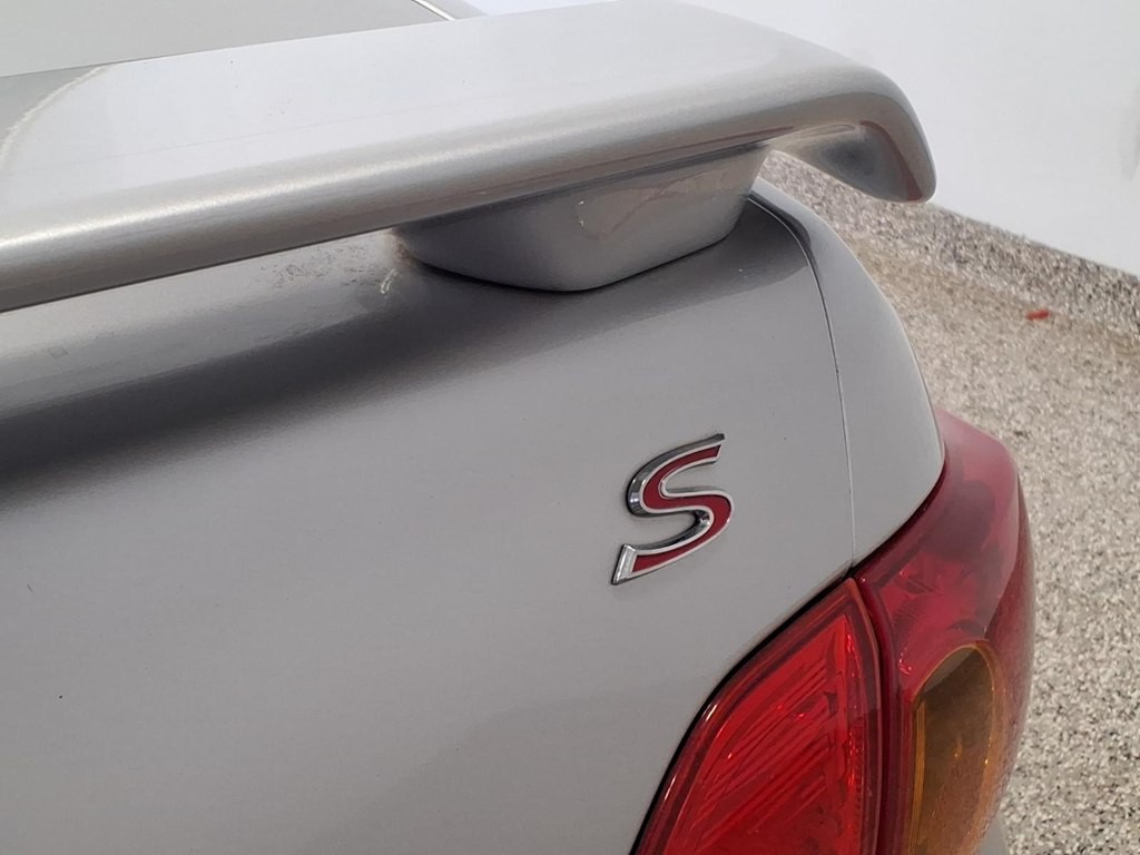 2010 Toyota Corolla Image 22