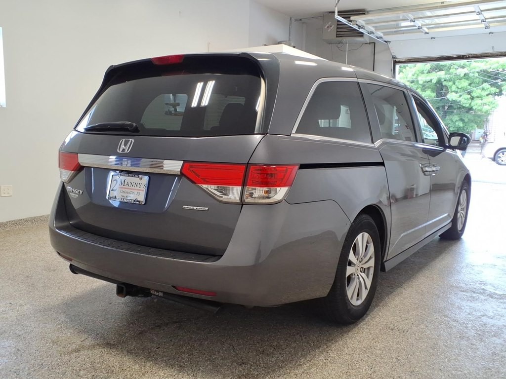 2016 Honda Odyssey Image 4
