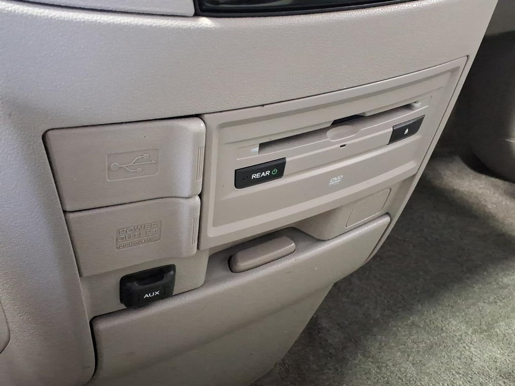 2016 Honda Odyssey Image 18