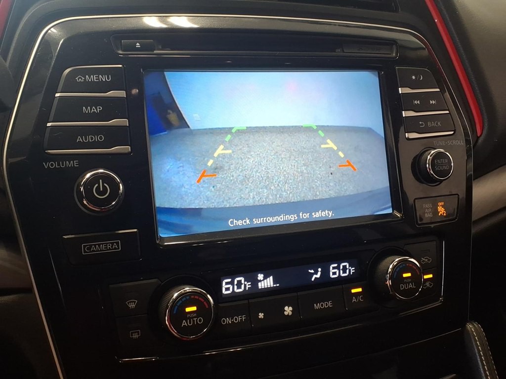 2018 Nissan Maxima Image 15
