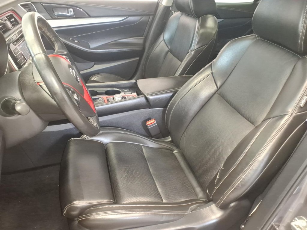2018 Nissan Maxima Image 17