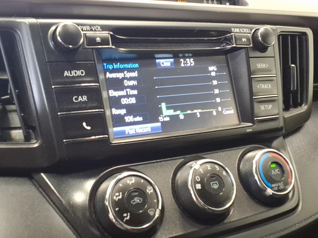2017 Toyota Rav4 Image 14
