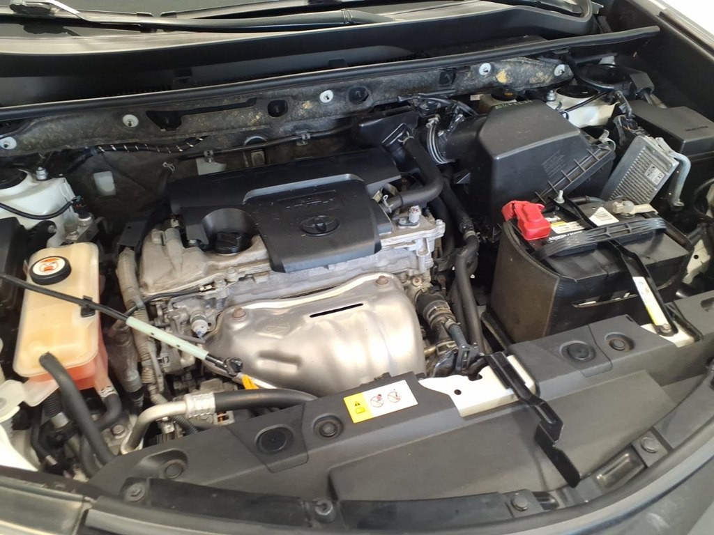 2017 Toyota Rav4 Image 21
