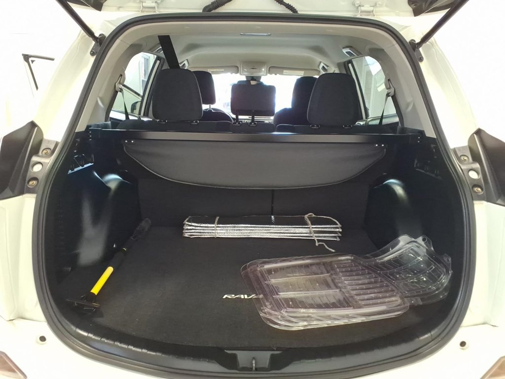 2017 Toyota Rav4 Image 23