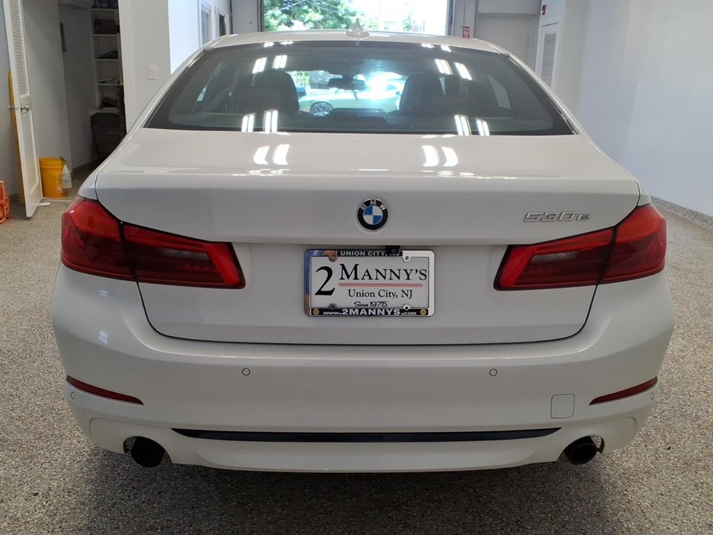 2019 BMW 5 Series Image 5
