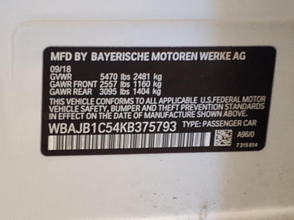 2019 BMW 5 Series Image 25