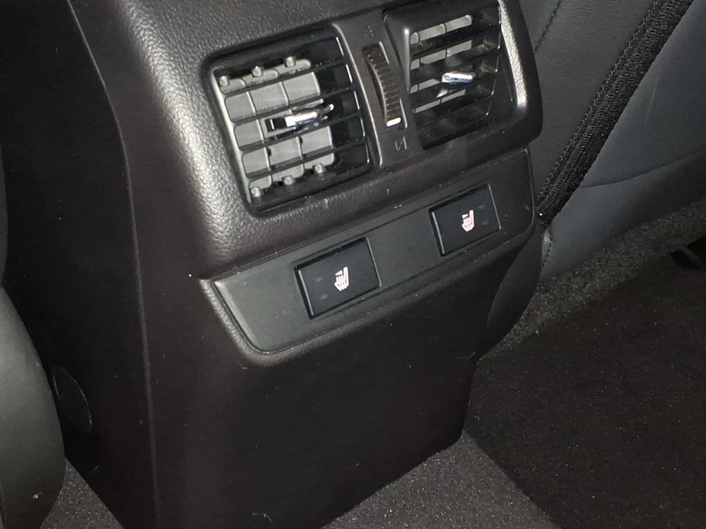 2016 Subaru Outback Image 21