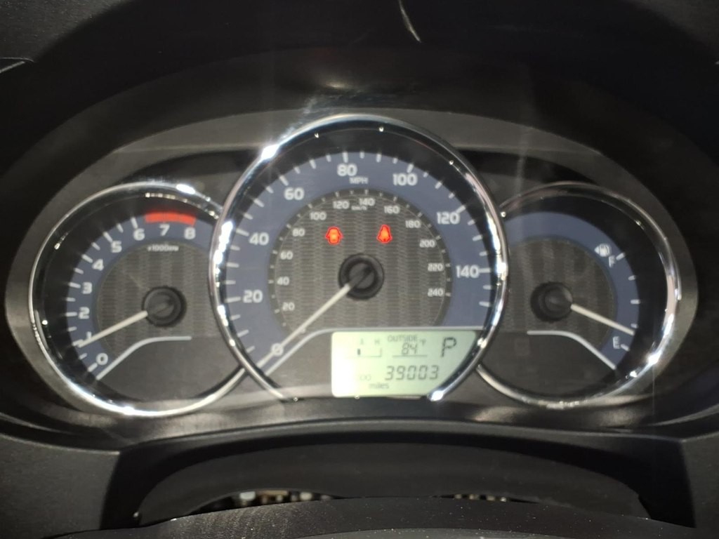 2016 Toyota Corolla Image 11