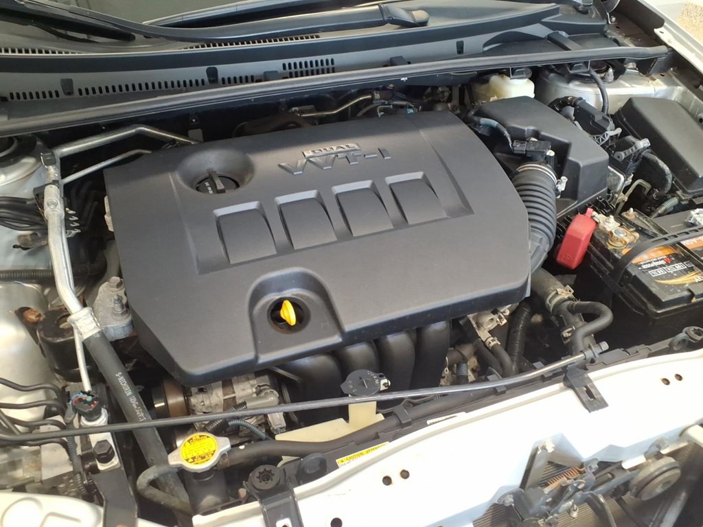 2016 Toyota Corolla Image 19