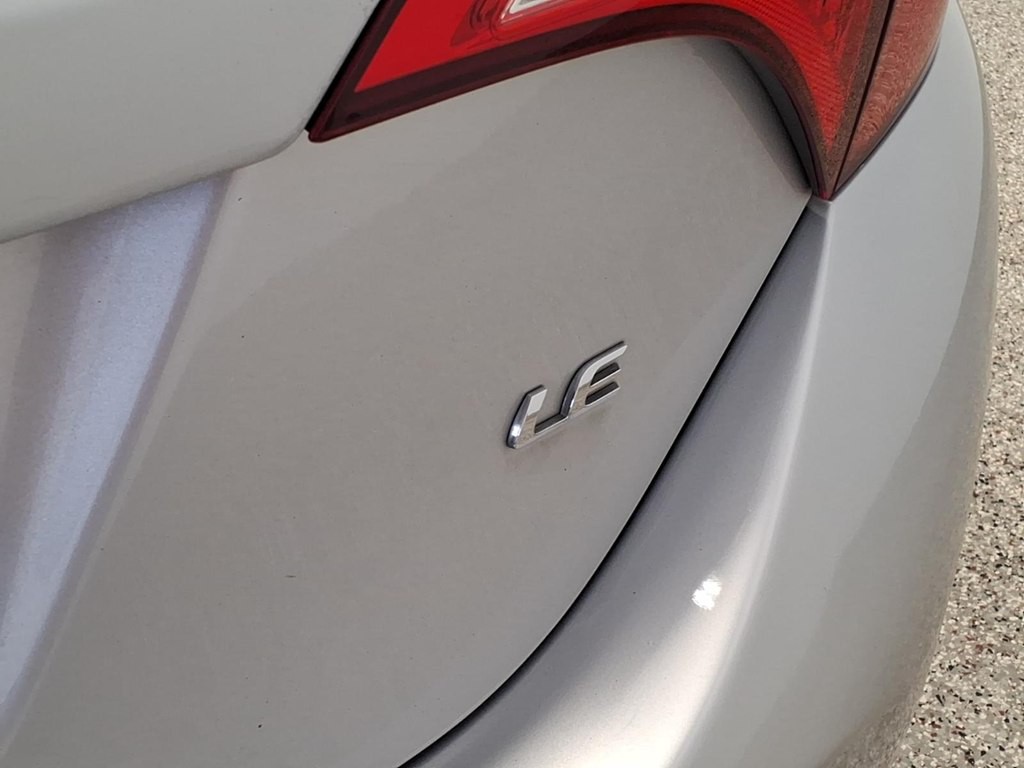 2016 Toyota Corolla Image 22