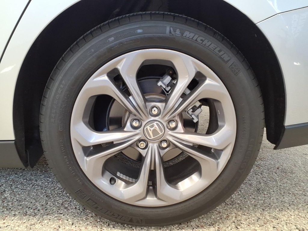 2024 Honda Accord Image 7