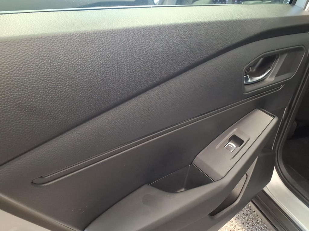 2024 Honda Accord Image 19