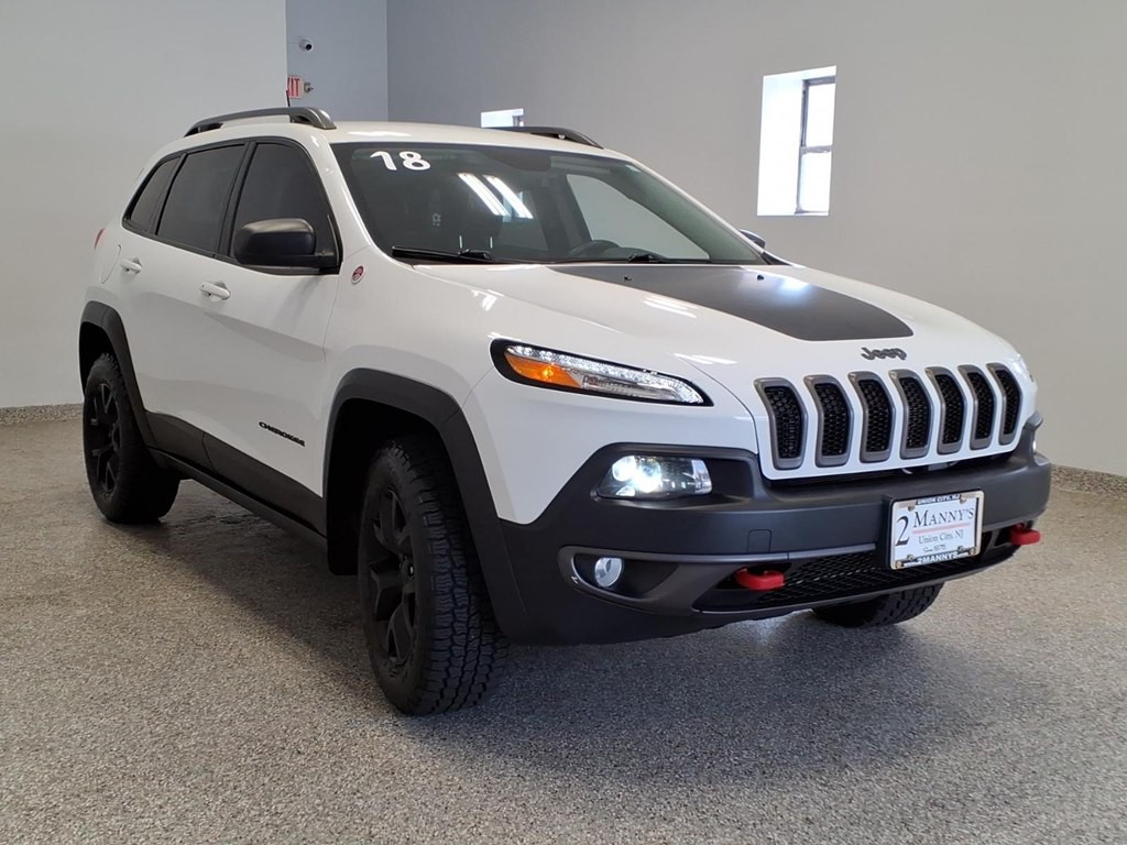 2018 Jeep Cherokee Image 3