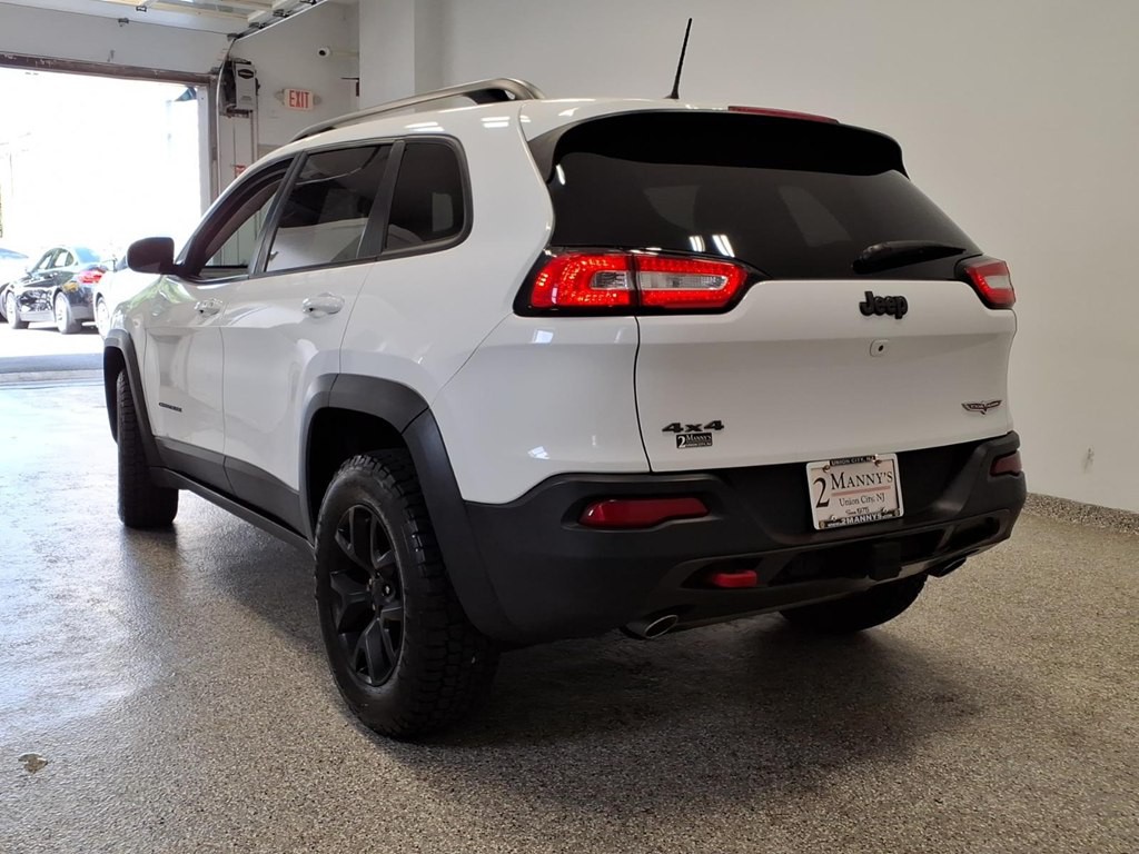 2018 Jeep Cherokee Image 6