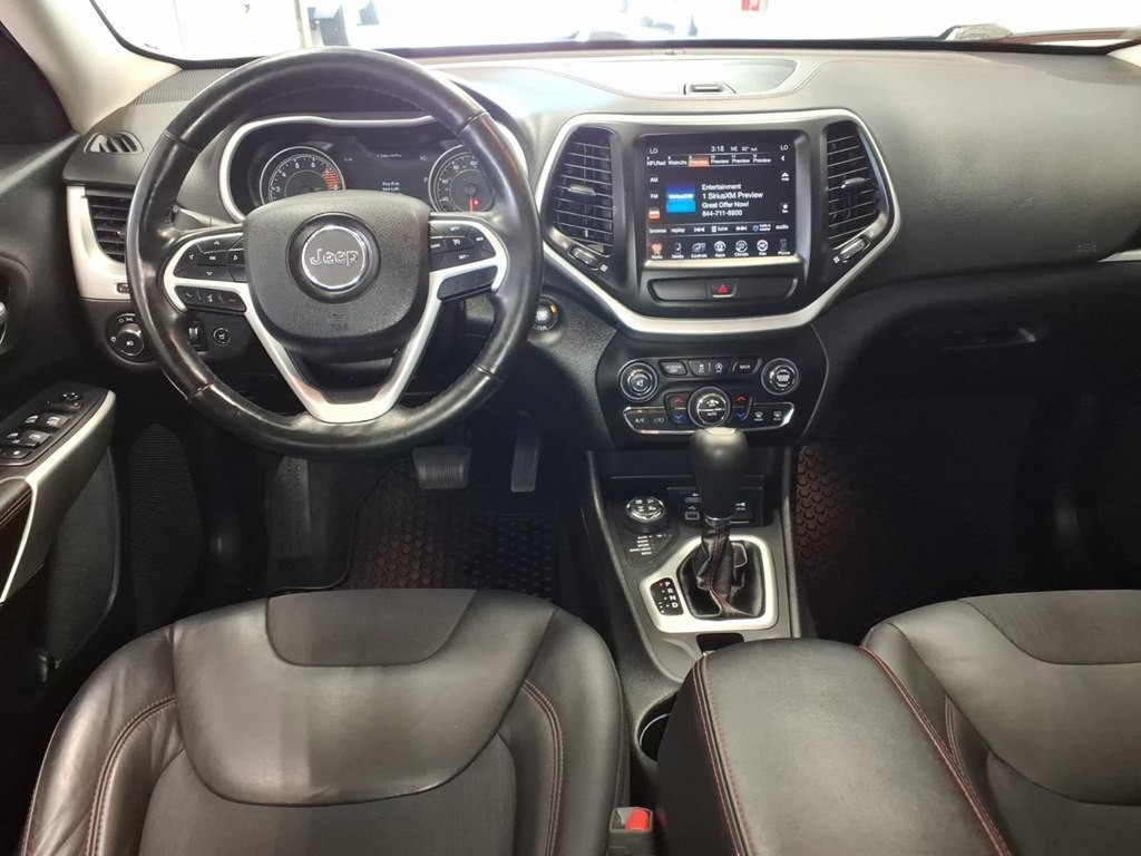 2018 Jeep Cherokee Image 9