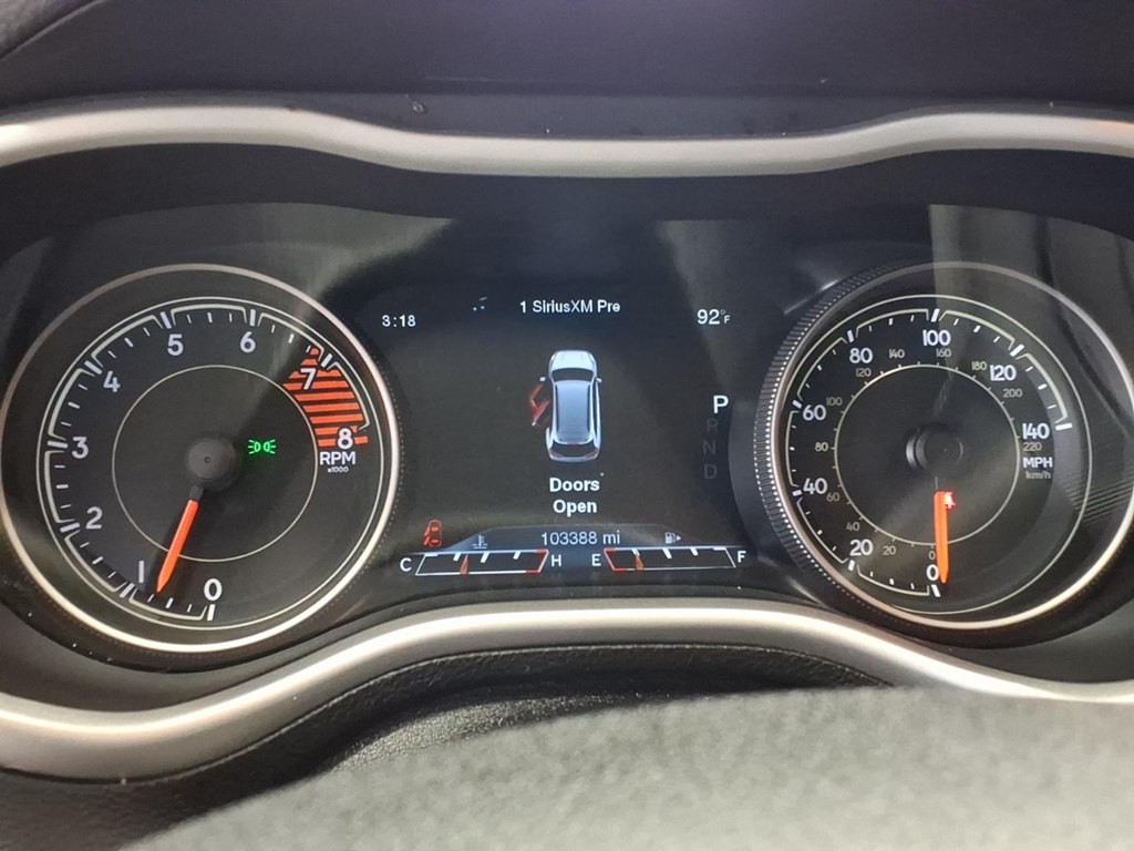 2018 Jeep Cherokee Image 11