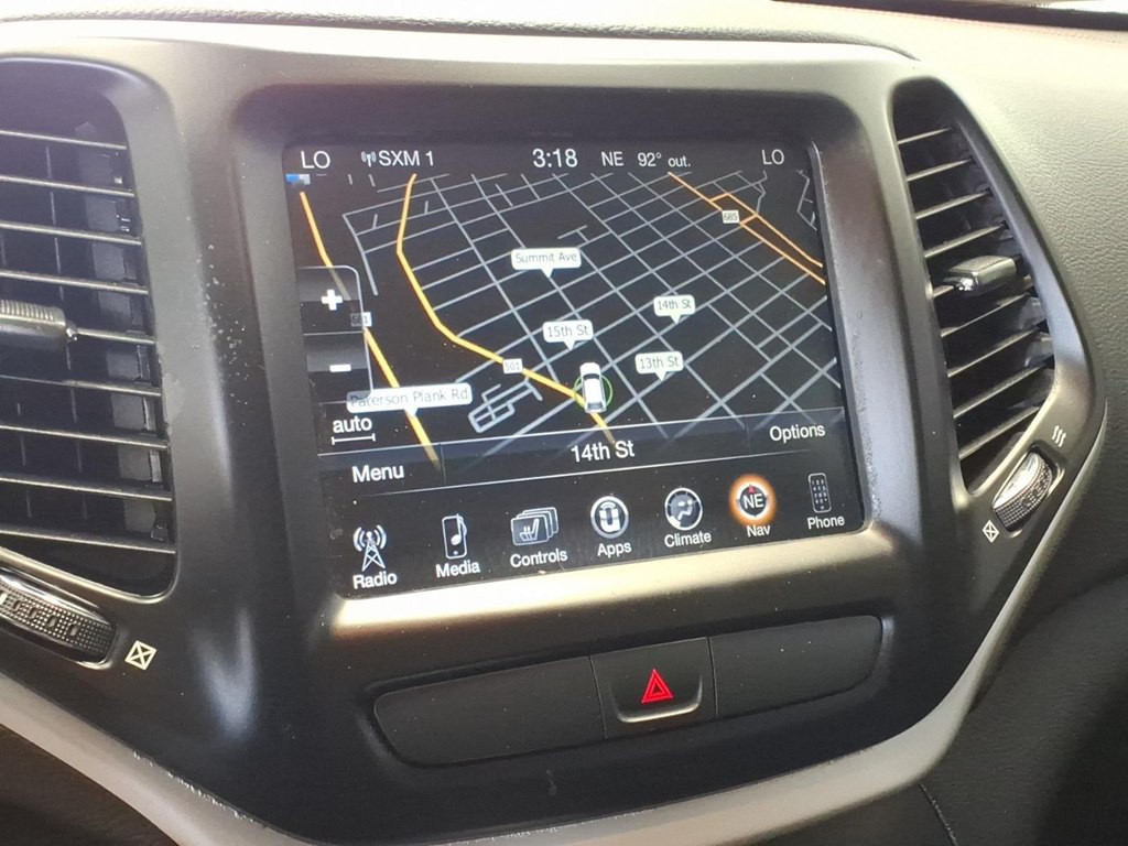 2018 Jeep Cherokee Image 13