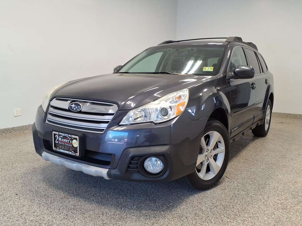 2013 Subaru Outback Image 1