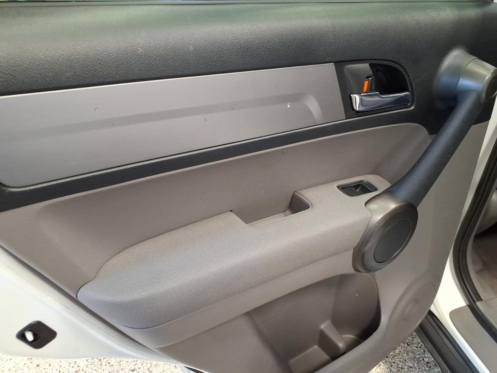 2010 Honda CR-V Image 16