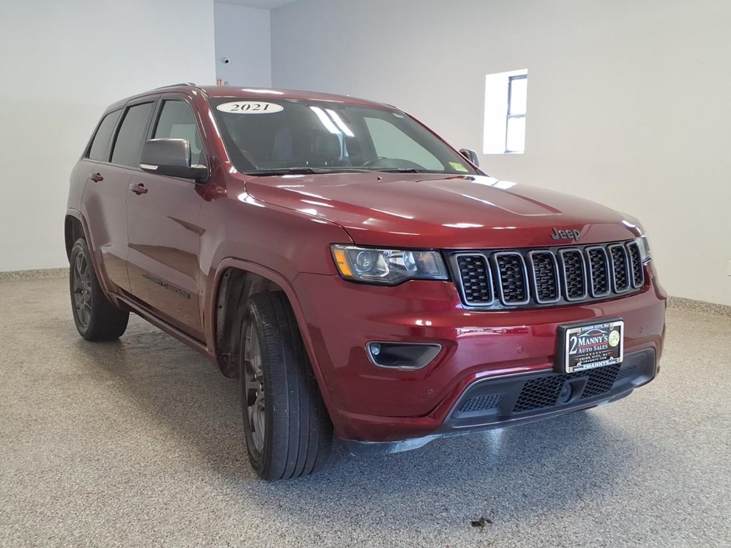 2021 Jeep Grand Cherokee Image 3