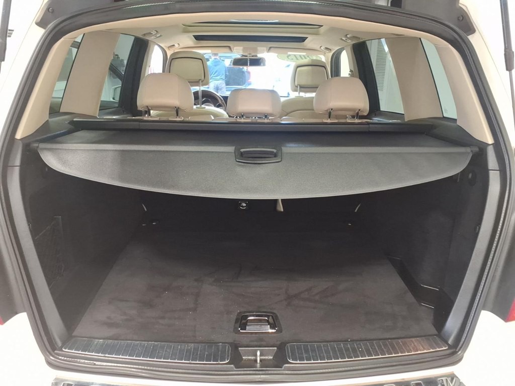 2015 Mercedes-Benz GLK-Class Image 24