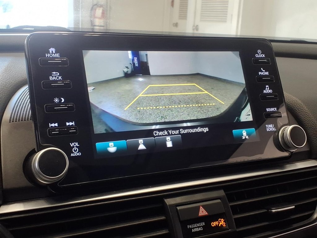 2019 Honda Accord Image 14