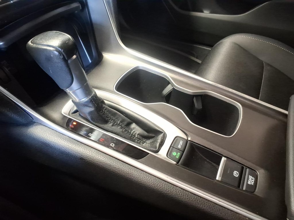 2020 Honda Accord Image 16
