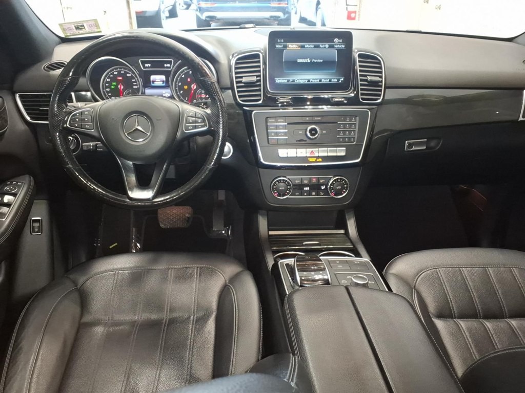 2016 Mercedes-Benz GLE-Class Image 9