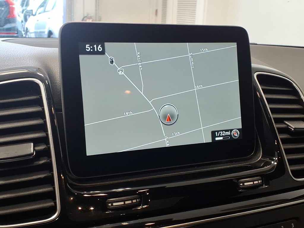2016 Mercedes-Benz GLE-Class Image 13