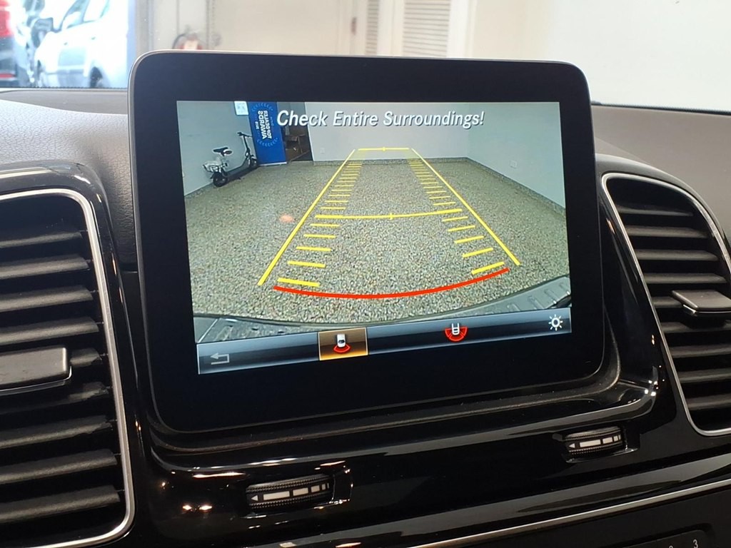 2016 Mercedes-Benz GLE-Class Image 14