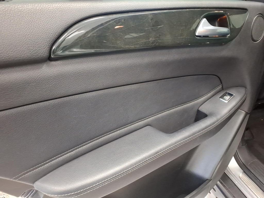 2016 Mercedes-Benz GLE-Class Image 19