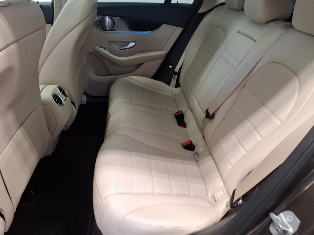 2017 Mercedes-Benz GLC-Class Image 20