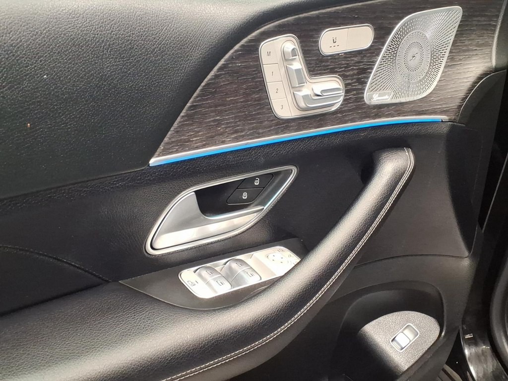 2020 Mercedes-Benz GLE-Class Image 8