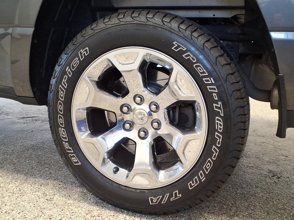 2019 RAM 1500 Image 7