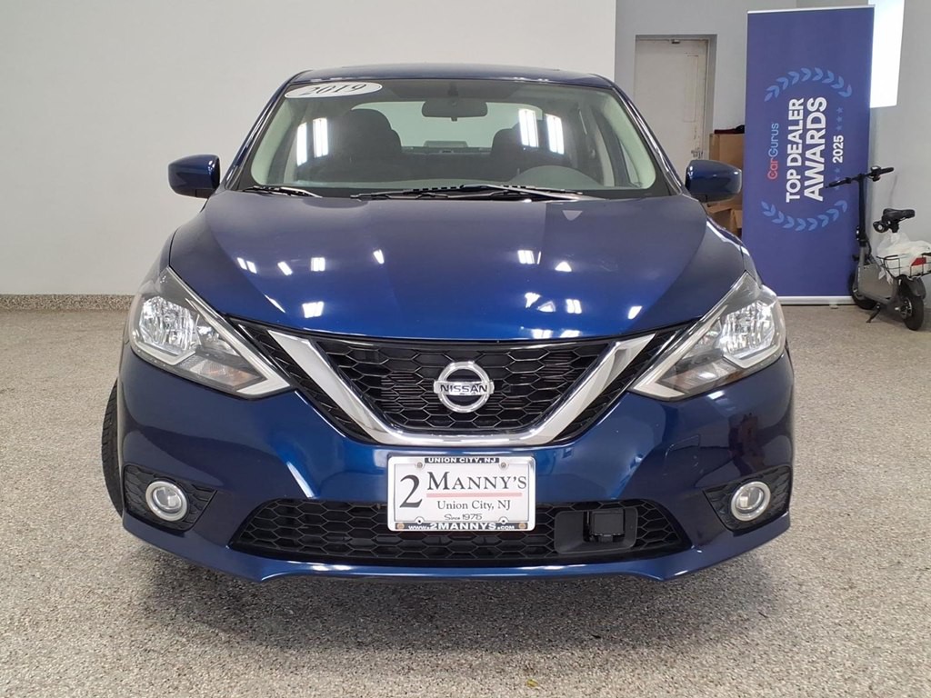 2019 Nissan Sentra Image 2